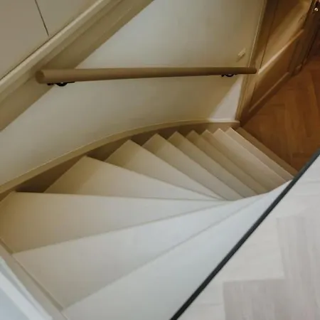 Luxe Stolpboerderij Vol Sfeer En Authentieke Details Voor 4 In Дом отдыха Twisk