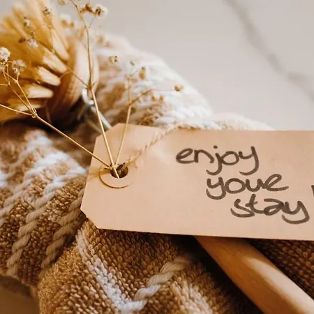 Дом отдыха Luxe Stolpboerderij Vol Sfeer En Authentieke Details Voor 4 In Twisk