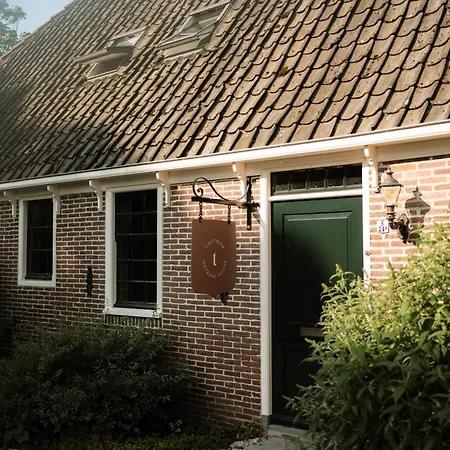 Luxe Stolpboerderij Vol Sfeer En Authentieke Details Voor 4 In Prázdninový dům *