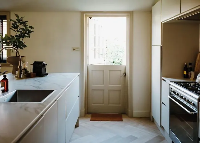 Ferienhaus Luxe Stolpboerderij Vol Sfeer En Authentieke Details Voor 4 In *