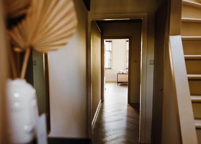 Luxe Stolpboerderij Vol Sfeer En Authentieke Details Voor 4 In