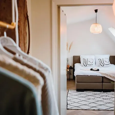 Luxe Stolpboerderij Vol Sfeer En Authentieke Details Voor 4 In 度假居