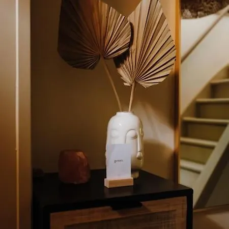 Luxe Stolpboerderij Vol Sfeer En Authentieke Details Voor 4 In 度假居 Twisk